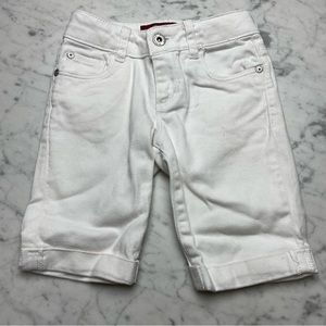 Arizona Jean Co Bermuda White Denim Jean Shorts 7 Slim